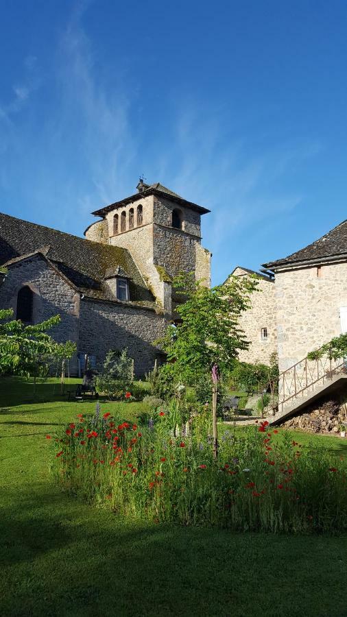 Chambres D'Hotes Du Presbytere La Bastide-l'Eveque Ngoại thất bức ảnh