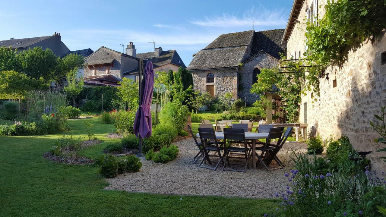 Chambres D'Hotes Du Presbytere La Bastide-l'Eveque Ngoại thất bức ảnh
